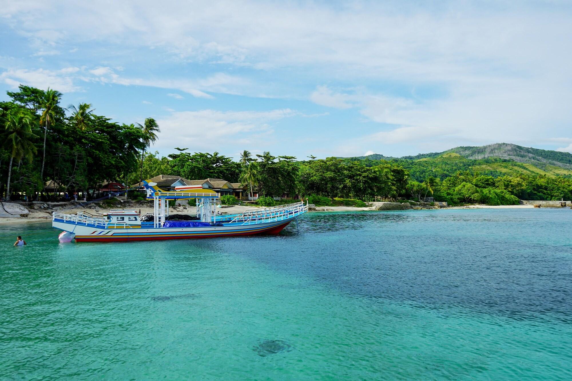 Hotel Santika Premiere Ambon Luaran gambar
