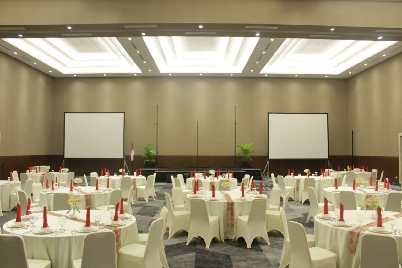 Hotel Santika Premiere Ambon Luaran gambar